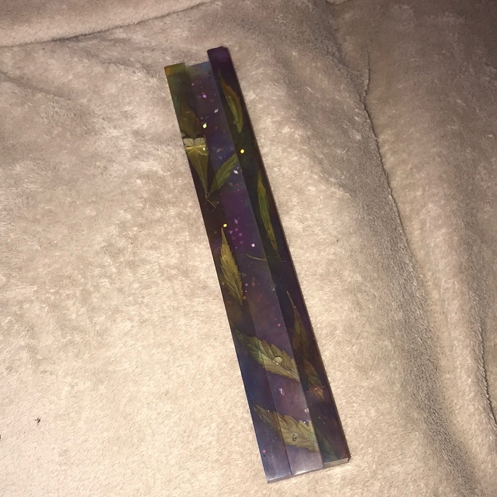 epoxy resin tile holder multi colored with glitter ✨ and leaves by @jfone8 💕